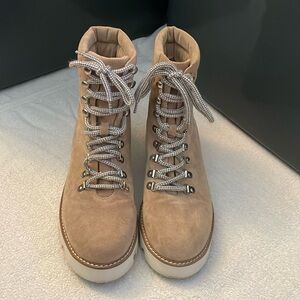 Tan Women’s 8.5 Mi.iM Boots